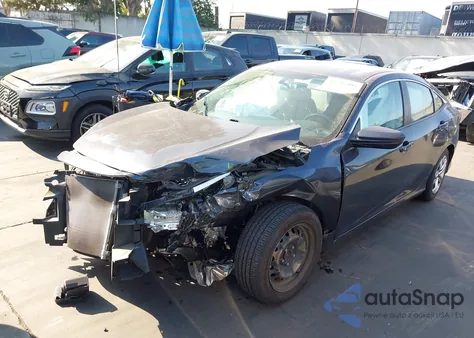 2018 Honda Civic Lx z USA, uszkodzony, nr VIN 2HGFC2F52JH610528